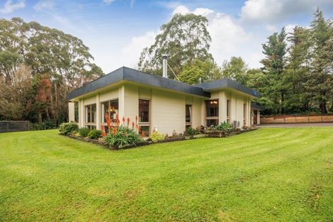 Photo of property in 399 Scotts Road, Linton, Palmerston North, 4472