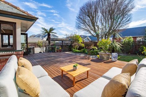 Photo of property in 283 Papanui Road, Merivale, Christchurch, 8052