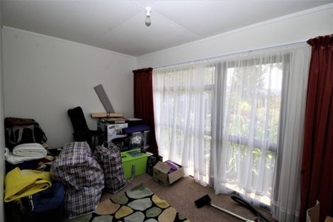 Photo of property in 11 Richardson Street, Woodville, 4920