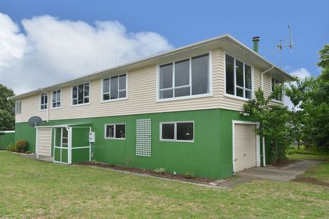 Photo of property in 12 Ringer Avenue, Matapouri, Whangarei, 0173