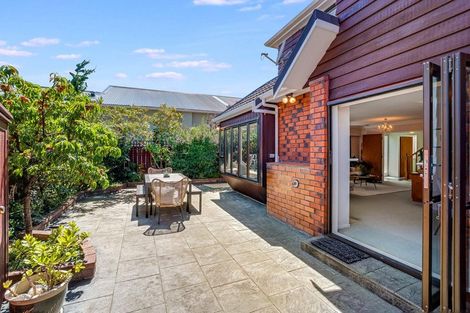 Photo of property in 75 Totara Crescent, Woburn, Lower Hutt, 5011