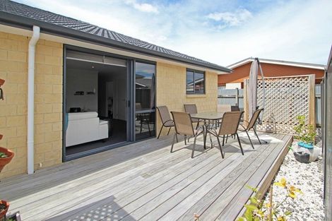 Photo of property in 6b Lee Road, Taradale, Napier, 4112