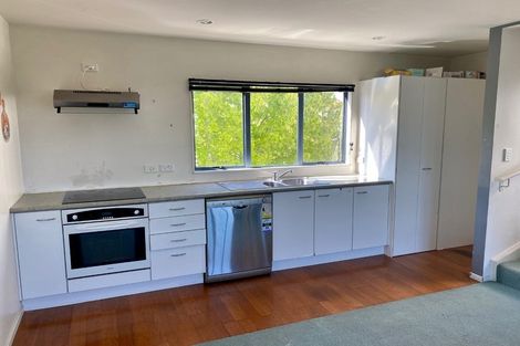 Photo of property in Lakeview Terrace, 20/14 Ambrico Place, New Lynn, Auckland, 0600