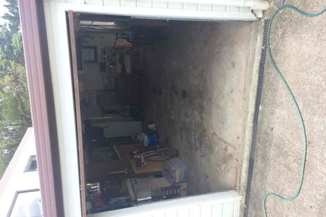 Photo of property in 18 Kawaka Street, Titirangi, Auckland, 0604