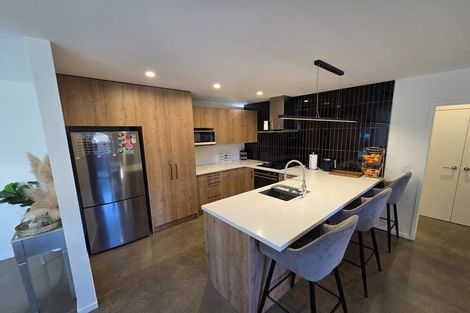 Photo of property in 29 Sycamore Grove, Lower Vogeltown, New Plymouth, 4310