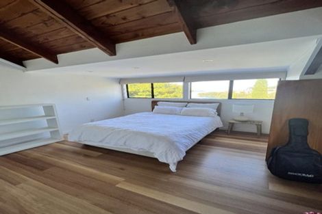 Photo of property in 23 Telephone Road, Birkenhead, Auckland, 0626