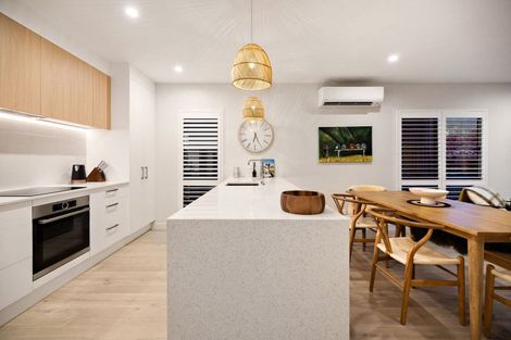 Photo of property in 9 Mulholland Drive, Jacks Point, 9371