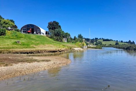 Photo of property in 68 Goodall Road, Snells Beach, 0920