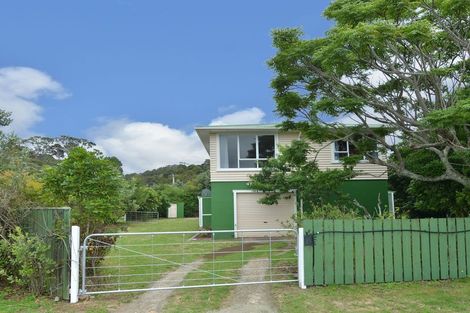 Photo of property in 12 Ringer Avenue, Matapouri, Whangarei, 0173