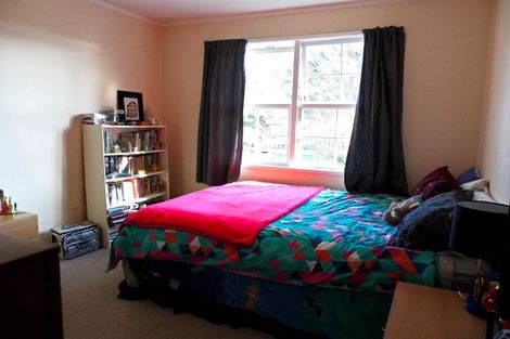 Photo of property in 1/29 Beaudine Avenue, Glenfield, Auckland, 0629