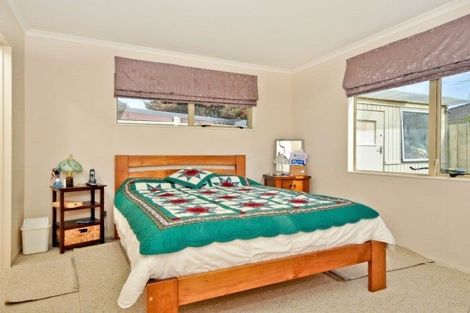 Photo of property in 30 Northmeadow Drive, Rototuna, Hamilton, 3210