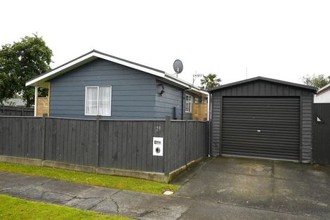 Photo of property in 29 Acacia Street, Kelvin Grove, Palmerston North, 4414