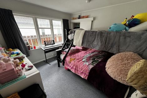 Photo of property in 6 Dunn Street, Wainuiomata, Lower Hutt, 5014