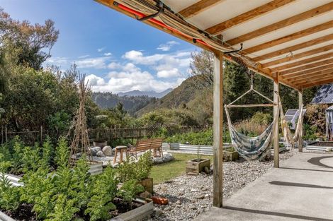 Photo of property in 167 Darkies Terrace Road, Charleston, Cape Foulwind, 7892