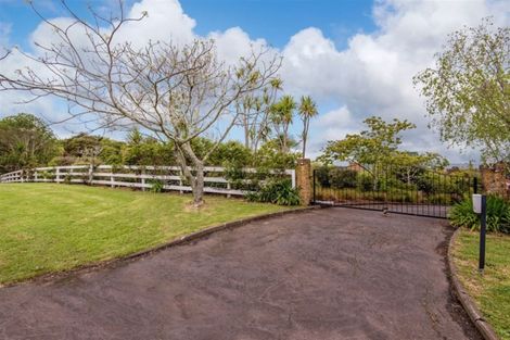 Photo of property in 105 Polo Prince Drive, Totara Park, Manurewa, 2576