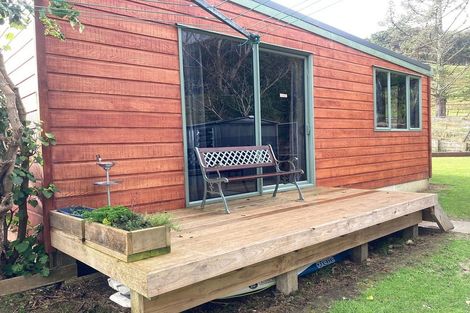 Photo of property in 2363 Whangarei Heads Road, Whangarei Heads, Whangarei, 0174