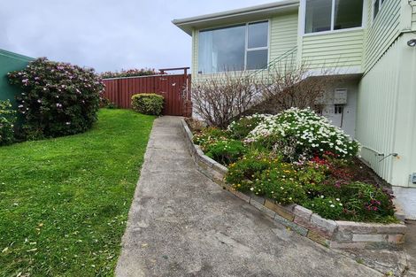 Photo of property in 2 View Road, Houghton Bay, Wellington, 6023