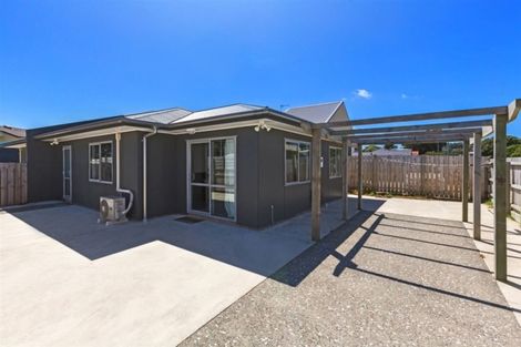 Photo of property in 12 Whitehouse Road, Titahi Bay, Porirua, 5022