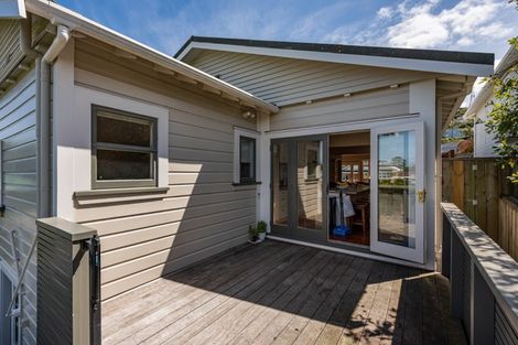 Photo of property in 7 Hohiria Road, Hataitai, Wellington, 6021