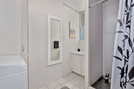 Photo of property in 4 Tahara Crescent, Mount Maunganui, 3116