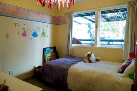 Photo of property in 1/29 Beaudine Avenue, Glenfield, Auckland, 0629