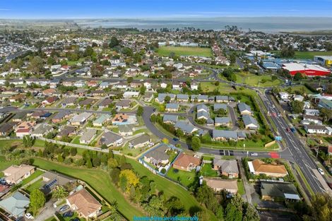 Photo of property in 14 Castlefinn Drive, Weymouth, Auckland, 2103