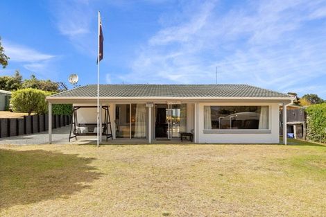 Photo of property in 11 Pinewood Place, Mangawhai Heads, Mangawhai, 0505