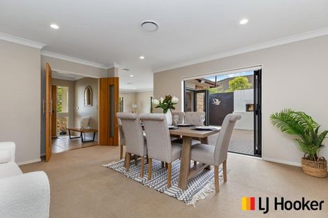 Photo of property in 11 Allerton Place, Wattle Downs, Auckland, 2103