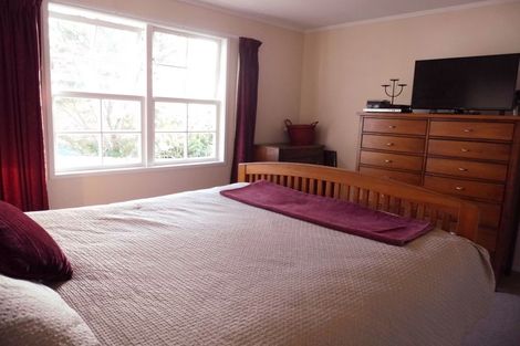 Photo of property in 1/29 Beaudine Avenue, Glenfield, Auckland, 0629