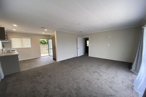 Photo of property in 8a Toi Street, Tawhero, Whanganui, 4501