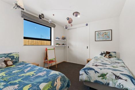 Photo of property in 5 Lakefield Close, Kingston, Athol, 9793