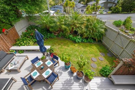 Photo of property in 18 Beulah Avenue, Rothesay Bay, Auckland, 0630