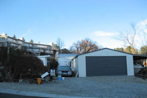 Photo of property in 26 Warren Street, Wanaka, 9305