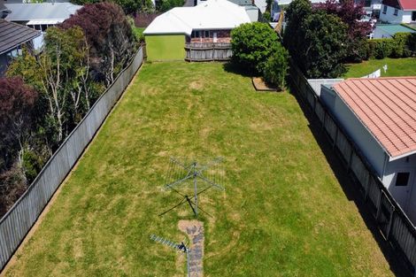 Photo of property in 32 Ropiha Street, Fitzroy, New Plymouth, 4312