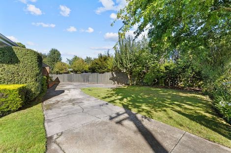 Photo of property in 39 Martbern Crescent, Bishopdale, Christchurch, 8053