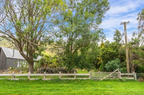 Photo of property in 1194 Okains Bay Road, Okains Bay, 7583