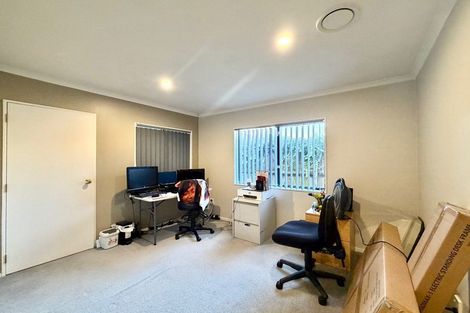 Photo of property in 30 Nuneaton Drive, Flat Bush, Auckland, 2019