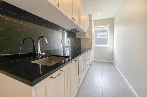 Photo of property in 12 Kota Lane, Hobsonville, Auckland, 0616