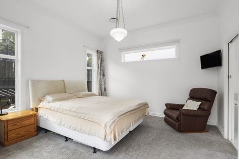 Photo of property in 28 Trent Street, Island Bay, Wellington, 6023