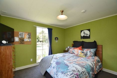 Photo of property in 44 Watt Road, Otatara, Invercargill, 9879