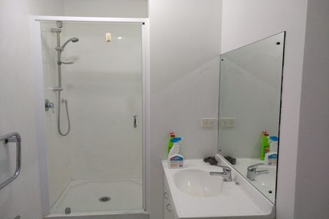 Photo of property in 96 Mountbatten Avenue, Hillcrest, Auckland, 0627