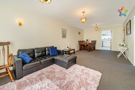 Photo of property in 33a Percy Cameron Street, Avalon, Lower Hutt, 5011