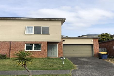 Photo of property in 10 Brashier Circle, Sunnyvale, Auckland, 0612