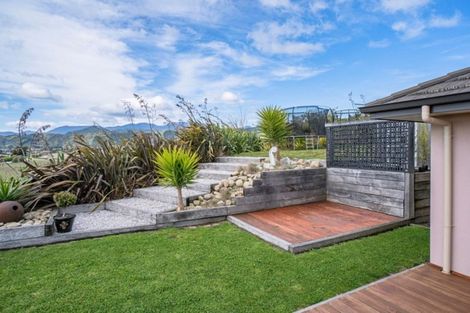 Photo of property in 9 Katania Heights, Brightwater, 7022