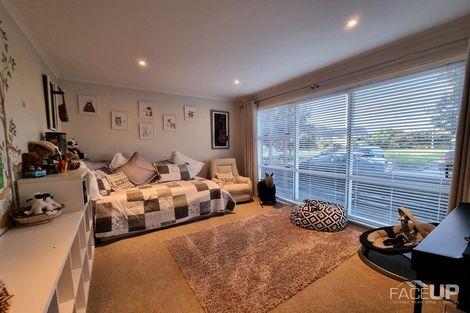 Photo of property in 9 De Havilland Road, Hobsonville, Auckland, 0616