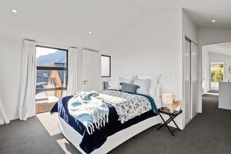 Photo of property in 25 Double Cone Road, Jacks Point, Queenstown, 9371