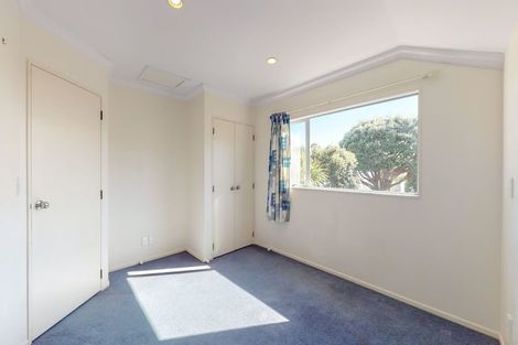 Photo of property in 27a Myrtle Crescent, Mount Cook, Wellington, 6021
