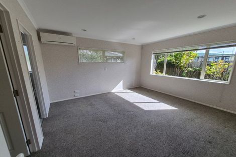Photo of property in 14b Edward Avenue, Orewa, 0931