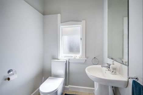 Photo of property in 710 Queen Street West, Saint Leonards, Hastings, 4120