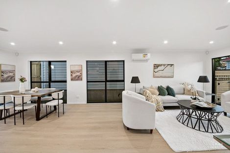 Photo of property in 75 Titirangi Road, New Lynn, Auckland, 0600